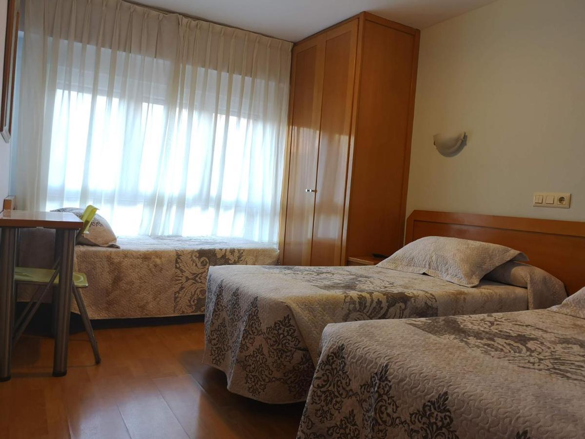 Hospedaje Covadonga 기욘 외부 사진
