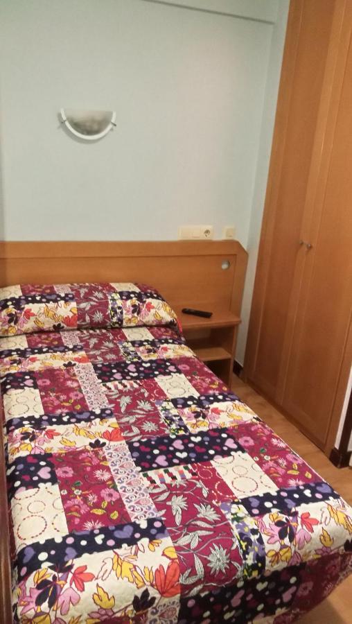 Hospedaje Covadonga 기욘 외부 사진